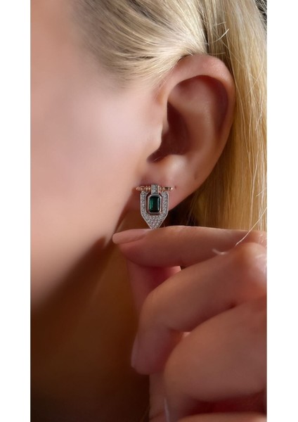 Rose Kaplama Zümrüt Renk Baget Taşlı Üçgen Model Küpe 925 Ayar Gümüş Tek Adet fiyatları