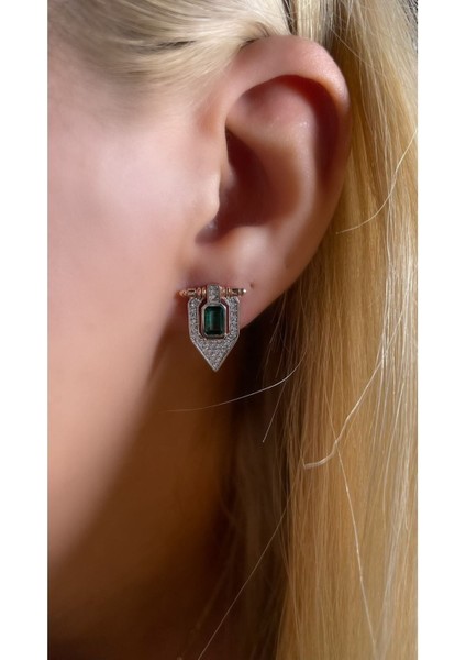 Rose Kaplama Zümrüt Renk Baget Taşlı Üçgen Model Küpe 925 Ayar Gümüş Tek Adet modelleri