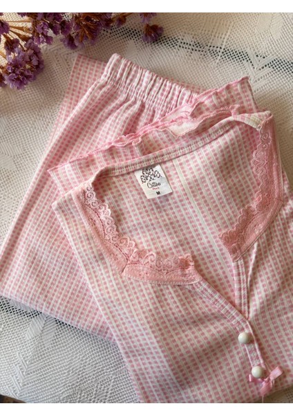 Dantel Yaka Detaylı Pamuklu Penye Kumaş Pijama Takımı modelleri