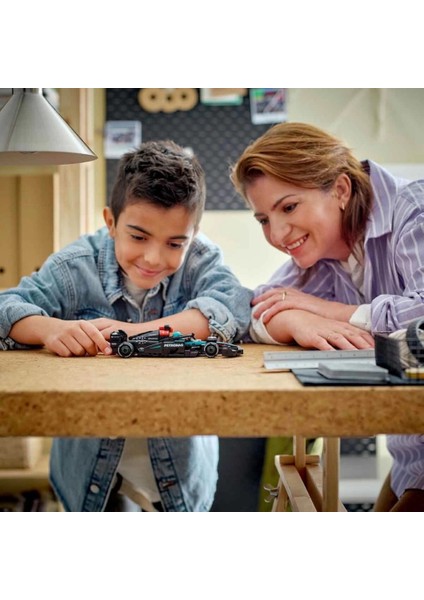 Bfs LEGO Speed Champions Mercedes-Amg F1 W15 Yarış Arabası fırsatları