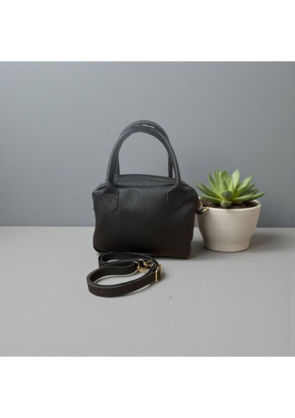 Üç Bölmeli Kadın El Omuz Çantası fiyatları