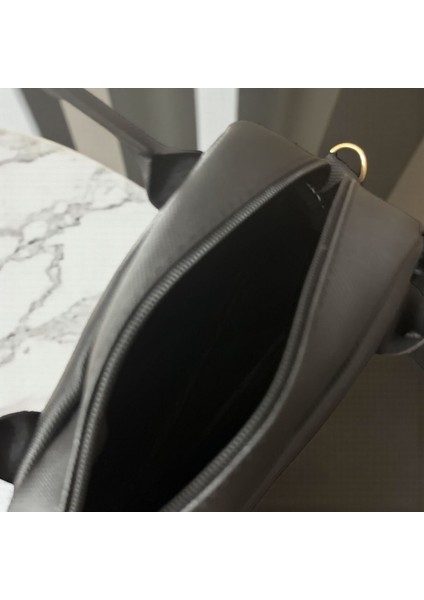 Üç Bölmeli Kadın El Omuz Çantası modelleri