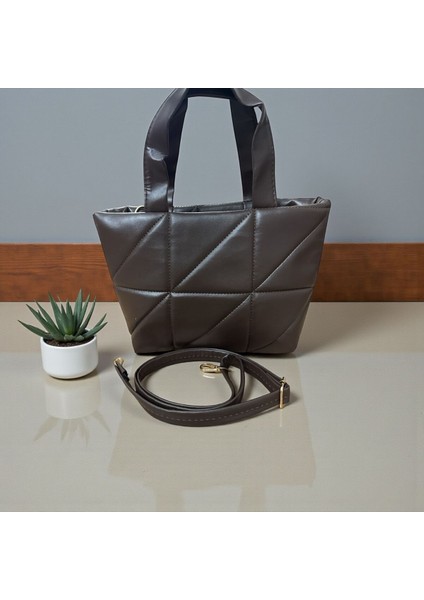 Kapitone Kabartmalı Puf Şime Omuz Çanta fiyatları