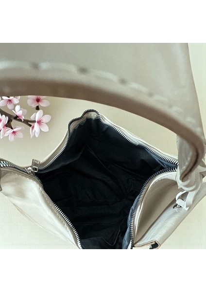 Cüzdan Örgü Detaylı Kadın Omuz Çantası modelleri