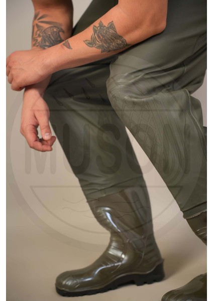 Su Geçirmez Tulum – Çizme Entegreli, Diz Koruma, Gizli Cep & Su Girişini Önleyen Bel Kemeri modelleri