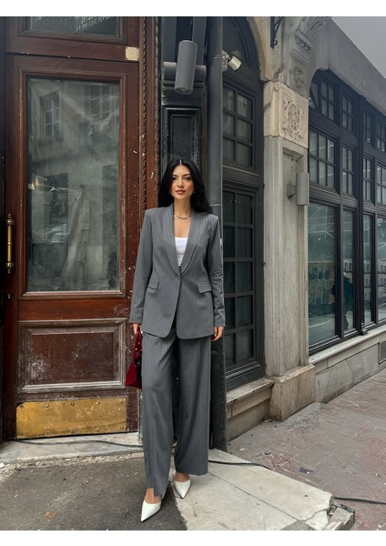 Şal Yaka Çizgili Poliviskon Takım