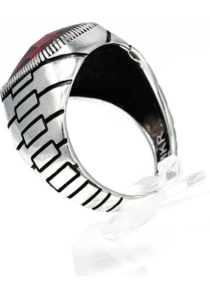 Kırmızı Taşlı 925 Ayar Gümüş Erkek Yüzük – Modern ve Gösterişli Tasarım indirimleri