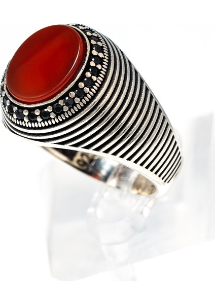 Kırmızı Akik Taşlı 925 Ayar Gümüş Erkek Yüzük – Klasik ve Şık Tasarım modelleri