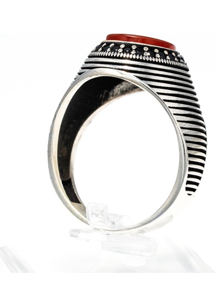 Kırmızı Akik Taşlı 925 Ayar Gümüş Erkek Yüzük – Klasik ve Şık Tasarım indirimleri