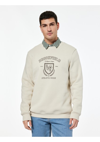 Uzun Kollu Bisiklet Yaka Baskılı Sweatshirt modelleri