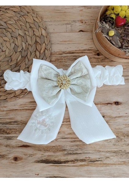 Litaetrend Yenidoğan Titi Taç Nakışlı Plazma Taşlı Güpürlü Çift Fiyonk Duvaklı Trilüks Kundak Bebek Battaniyesi Gold fırsatları