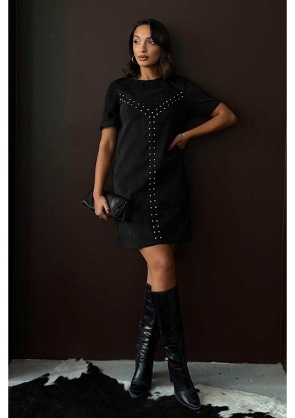 Kadın Siyah Zımba Detaylı Süet/suni Deri Mini Elbise Kısa Kol Abiye Elbise fiyatları