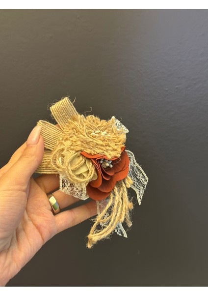 Çiçekli Tasarım Broş Yaka Iğnesi G,y,m Aksesuarı 9x6 cm