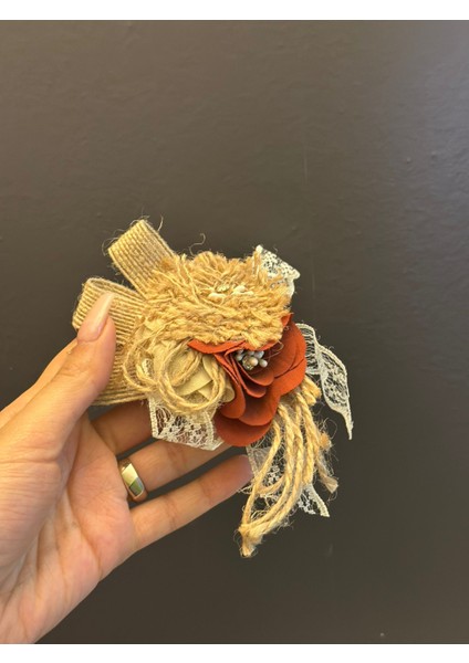 Çiçekli Tasarım Broş Yaka Iğnesi G,y,m Aksesuarı 9x6 cm