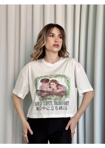 Oversize Beyaz Baskılı Crop Tişört