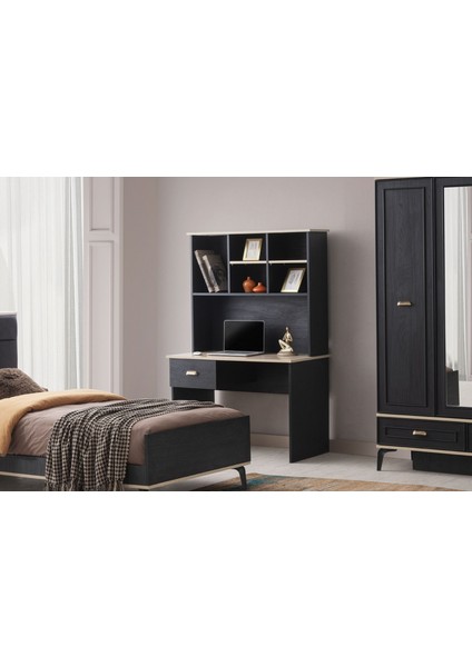 Void Çalışma Masası