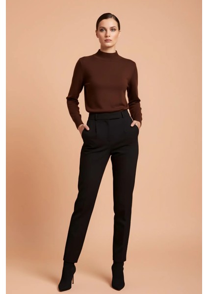 Basic Yarım Balıkçı Yaka Triko Kazak