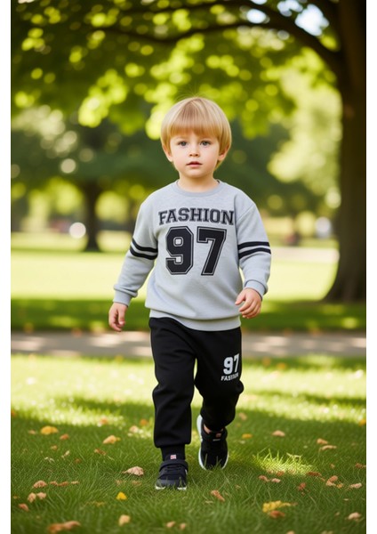 Erkek Çocuk Pamuklu Konforlu Slogan Baskılı Bisiklet Yaka Sweatshirt ve Eşofman Takımı Kaliteli