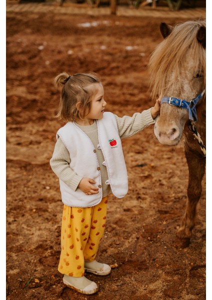 Petit Paris Elma Nakışlı Peluş Krem Yelek indirimleri