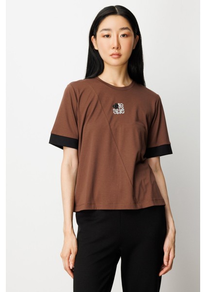 Kadın Önü Taşlı Sıfır Yaka Bluz 61331 Kahve-Siyah