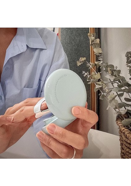 Innisfree- No Sebum Mıneral Pact(Kuru Şampuan-Yüzdeki Yağ Kontrolü)(Uçanfil) modelleri