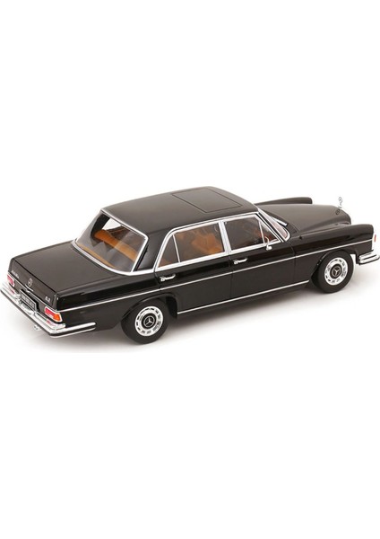 1:18 Mercedes-Benz 300 Sel 6.3 (W109) – Siyah Model Araba- Synoverse Kitap Hediyeli modelleri