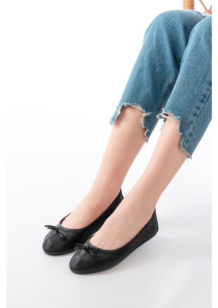 6101 Siyah Günlük Fiyonklu Kadın Babet fiyatları