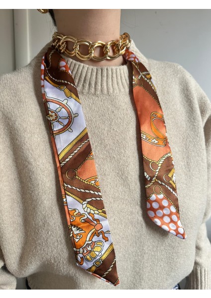 - Aura Fular Serisi – Renkli Zincir Detaylı Fular (KOD-393)