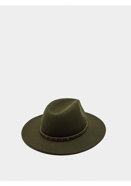 Kemer ve Çıtçıt Detaylı Yün Içerikli Şapka fırsatları