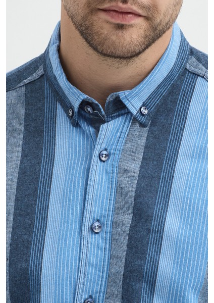 Regular Fit Pamuk Karışımlı Melanj Çizgili Düğmeli Yaka Erkek Gömlek fırsatları