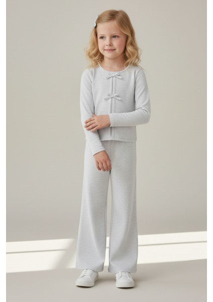 Kız Çocuk Gri Fiyonk Detaylı Uzun Kollu Tişört ve Bol Paça Pantolon Takım - Kız Çocuk Takım indirimleri
