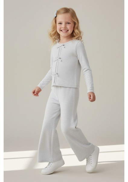 Kız Çocuk Gri Fiyonk Detaylı Uzun Kollu Tişört ve Bol Paça Pantolon Takım - Kız Çocuk Takım