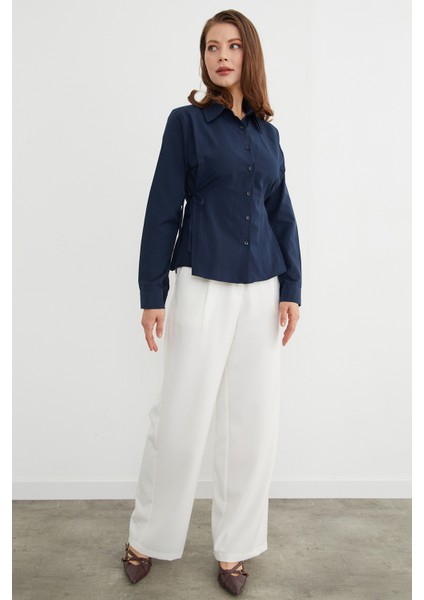 Basic Yanı Bağlama Detaylı Gömlek
