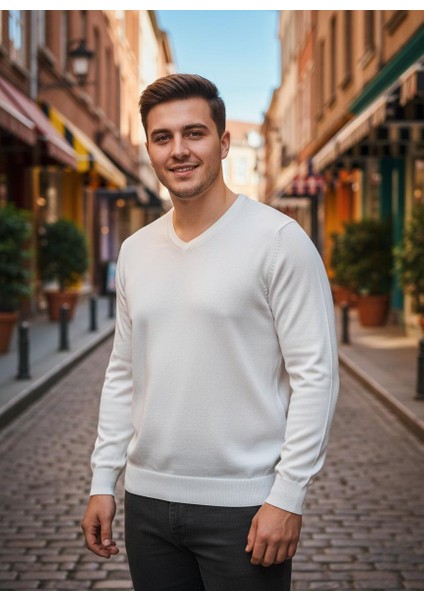Erkek V Yaka Kaşmir Light Regular Fit Triko Kazak modelleri