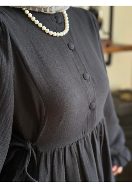 Yarımpat Yandan Bağlamalı Müslin Elbise 1004