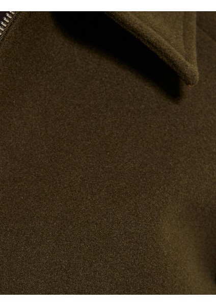 Uzun Kollu Fermuar Detaylı Cepli Crop Kaşe Ceket