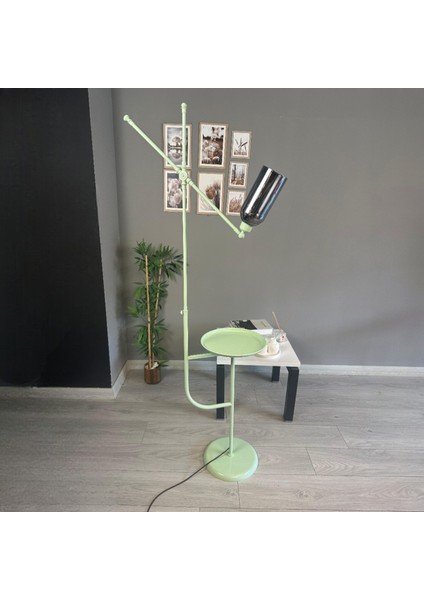 Elegant Beyaz Cam Siyah Gövdeli Lambader Modern Dekoratif Metal Oturma Odası Çalışma Odası Zemin fiyatları