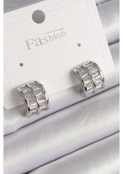 Pirinç Gümüş Renk Çift Sıra Zirkon Taşlı Kadın Küpe - Lisinya