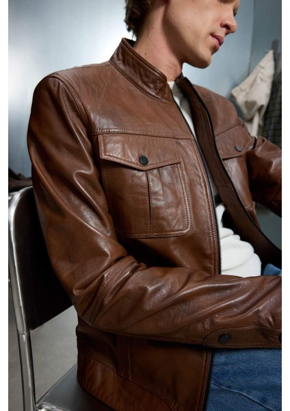 %100 Deri Premium Slim Fit Dar Kesim Dik Yaka Astarlı Fermuarlı Mont G5569AX25WN modelleri