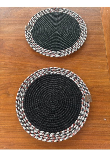 Tekstil Siyah Desenli Yuvarlak 2’li Supla Seti – Şık Masa Sunumları Için indirimleri