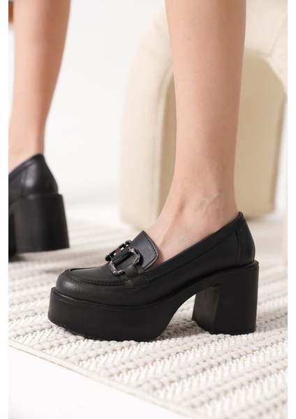 Ecilef Siyah Gümüş Tokalı Kadın Loafer modelleri