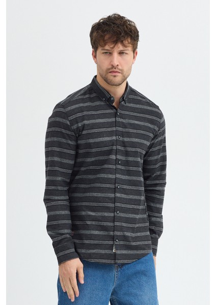 Regular Fit Pamuk Karışımlı Melanj Yatay Çizgili Düğmeli Yaka Gömlek fiyatları
