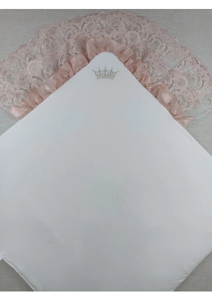 Litaetrend Sahra Taç Nakışlı Inci ve Dantel Fiyonklu Çift Dantel Duvaklı Trilüks Kundak Bebek Battaniyesi Gül Kurusu fırsatları