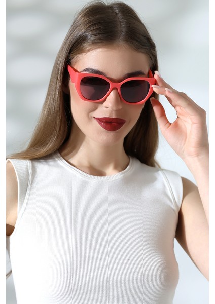 Kadın Oval Pembe Renkli Cam Mat Güneş Gözlüğü Garson Boy