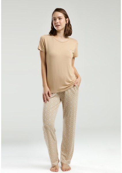 Kadın Süprem Kumaş Kısa Kollu Pijama Takımı modelleri