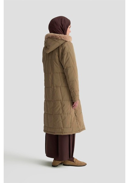 Kapüşonlu Kapitone 25KD2402 Bej fırsatları