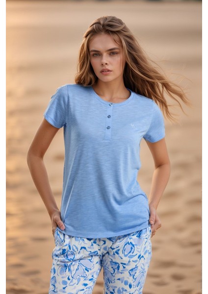 Kadın Giyim Açık Mavi Kısa Kollu Düğme Yaka Üst & Alt Ikili Pijama Takımı LL.AR01.NE00.TT04