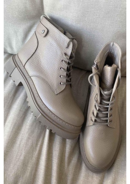 Farber Kadın Hakiki Deri Taşlı Bot Vizon