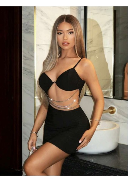 Trend Mini Elbise - Dekolteli ve Zincir Detaylı