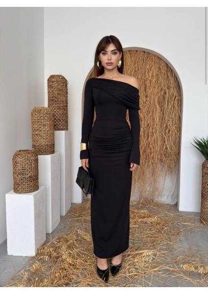 Kadın Tek Omuz Drapeli Uzun Siyah Elbise – FW25 modelleri